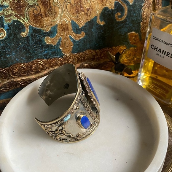 Lapis lazuli Afghan style middle eastern cuff bracelet - Picture 6 of 11